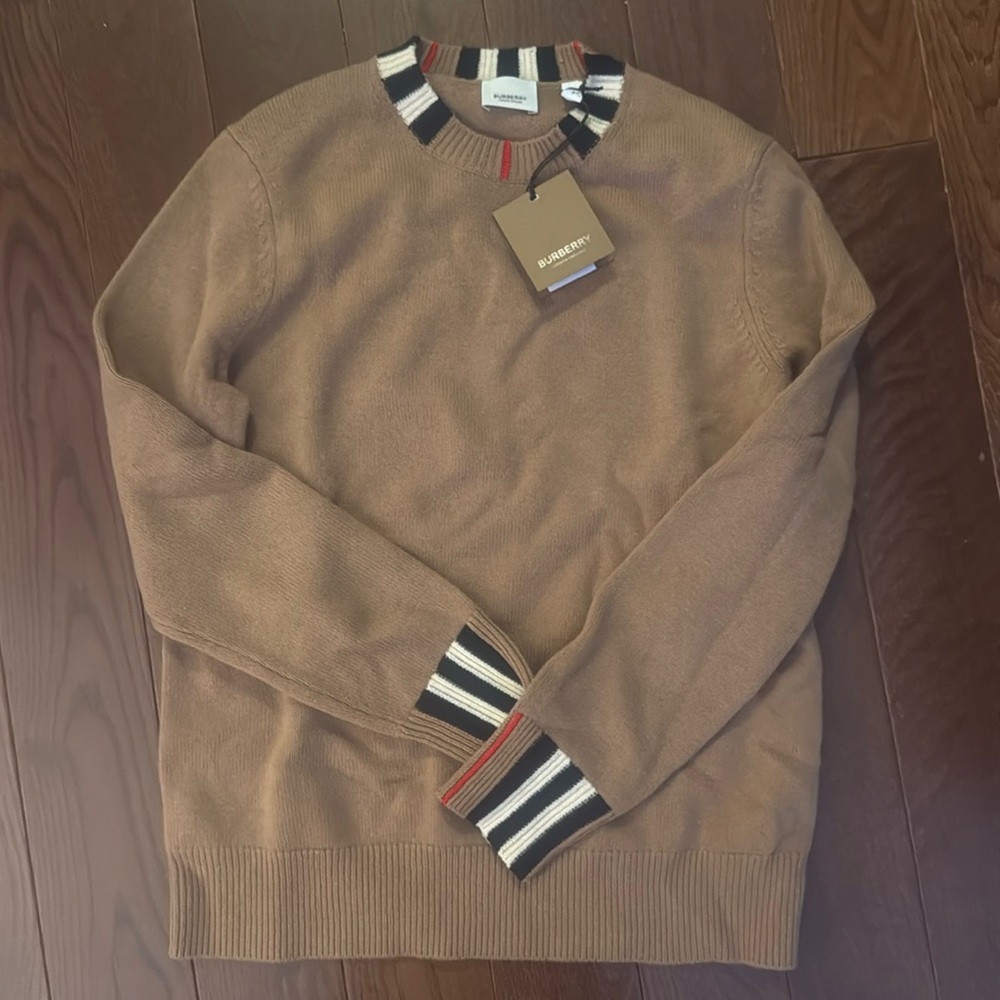 Burberry sweater -archive beige